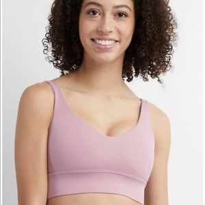 NWT, Savvi Tundra Sports Bra, size 3X, pink